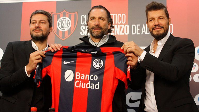 Juan Antonio Pizzi fue presentado como nuevo  DT de San Lorenzo