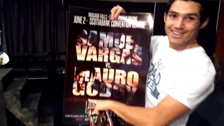 Así vive la previa a su pelea el Rayo Godoy en Canadá