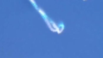 el pibe que vio una figura extrana en el cielo: no era normal, quede impactado el pibe que vio una figura extrana en el cielo: no era normal, quede impactado