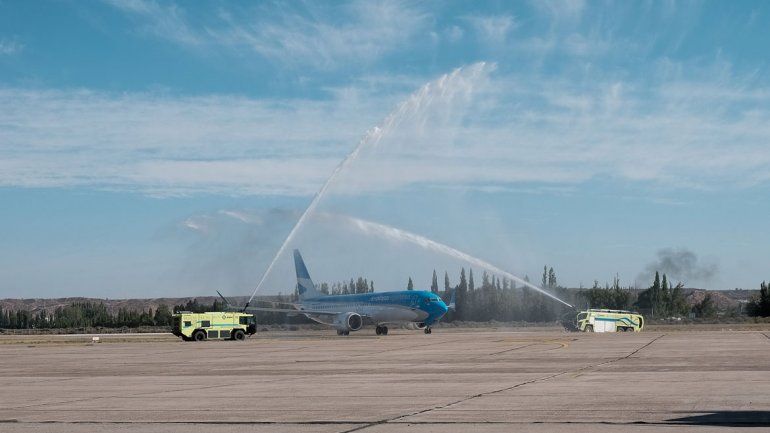 Bautizaron en Neuquén el nuevo avión de Aerolíneas