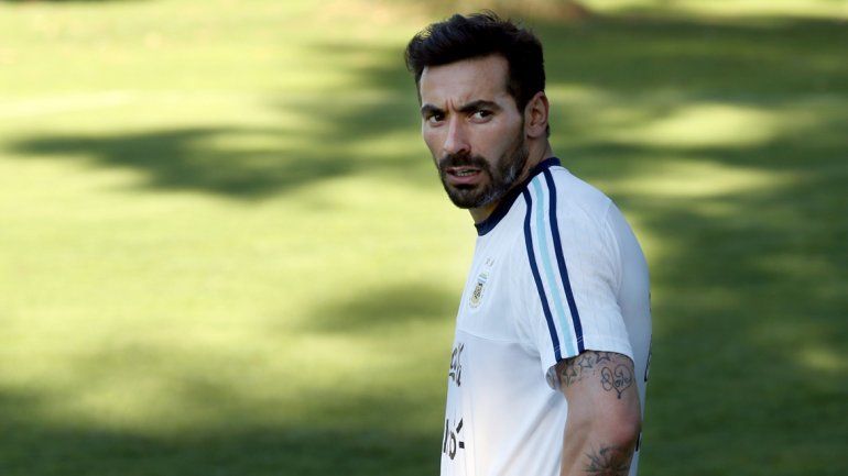 Lavezzi demandará a un periodista que lo acusó de fumar porro