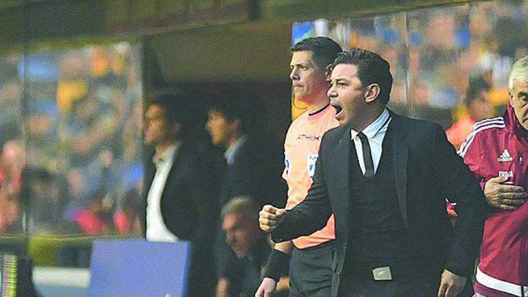 El Muñeco festejó la victoria y se sumó a la galería con Di Stéfano