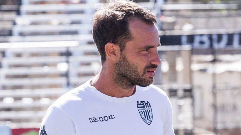 Alecha llevará el peso del cuerpo técnico