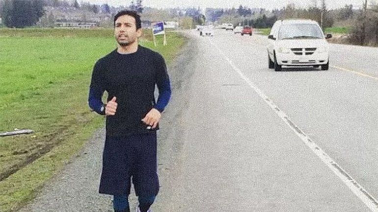 Hasan pone el cuerpo y lucha desde la Fundación Acceso a Agua Limpia.