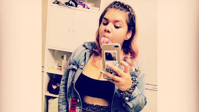 La joven habló hasta de los maltratos que recibió de niña.