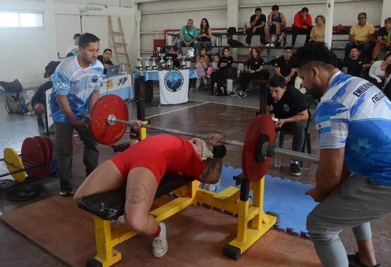 Levantamiento de pesas, una disciplina que sigue en crecimiento y disputará su Patagónico
