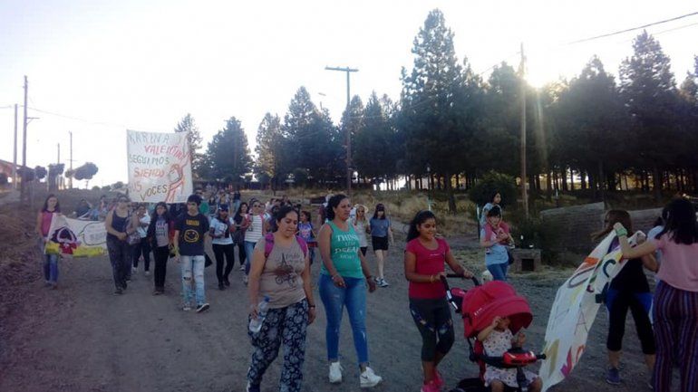 El pueblo de Las Ovejas salió a las calles para recordarlas