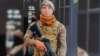 tristeza en covunco tras la muerte del soldado en bariloche: tenia 27 anos y estaba por ser papa tristeza en covunco tras la muerte del soldado en bariloche: tenia 27 anos y estaba por ser papa