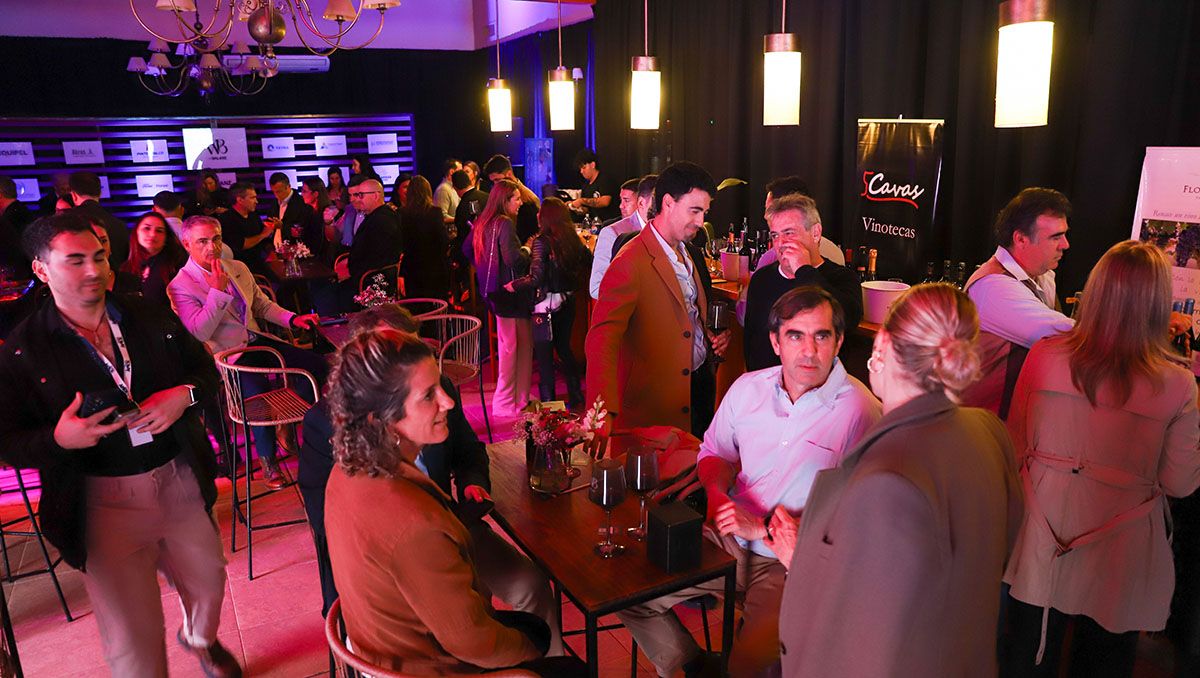 Más de 300 personas de la industria energética se congregaron para ser parte del Wine & Business.