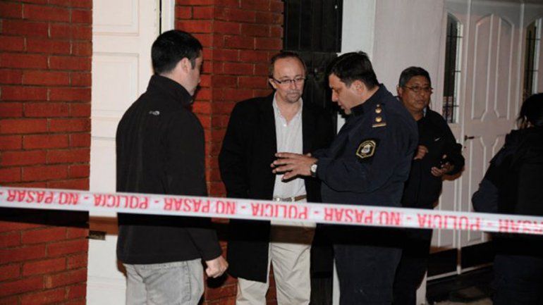 Un juez le cortó el cuello a un joven en una pelea de tránsito