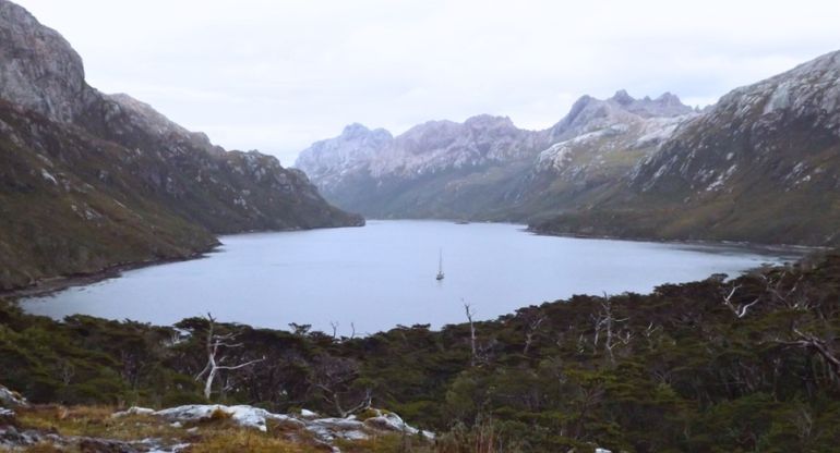Isla de los Estados, en el extremo este de Tierra del Fuego. Isla de los Estados, en el extremo este de Tierra del Fuego.