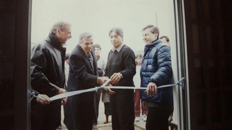 Cáceres junto al entonces Gobernador Jorge Sobisch y al Vice, Jorge Sapag.