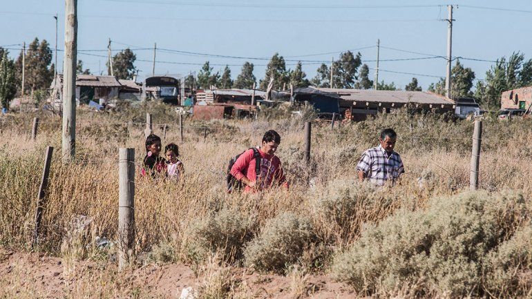 Cruces por un loteo en Colonia Nueva Esperanza