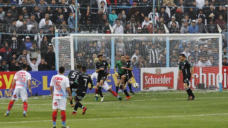 Copa Argentina: Cipolletti será local ante Almagro en Cutral Co