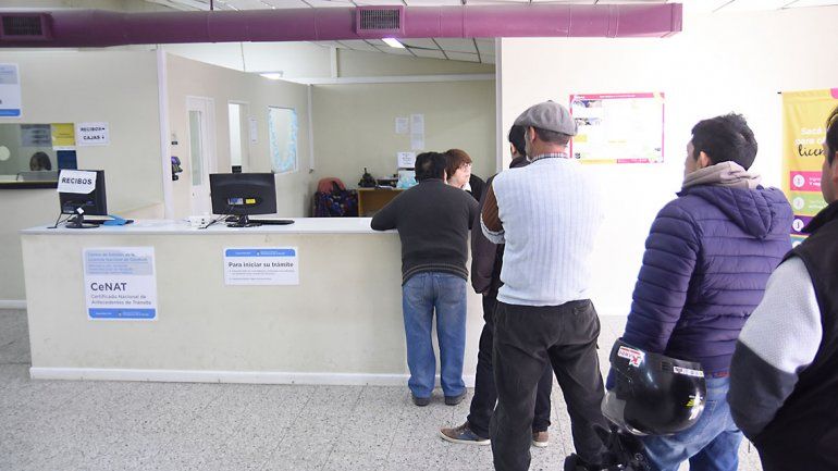 Carnet: pega el faltazo el 40% de los que sacan turno