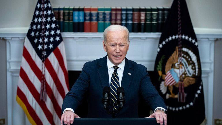 Biden responderá si Rusia utiliza sus armas químicas