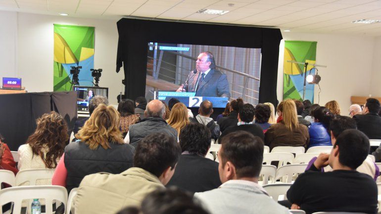 Sólo el 10% de los inscriptos pudo hablar en la audiencia en Neuquén.