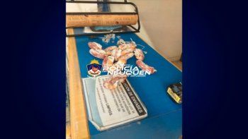 Lo pescaron intentando robar 12 salamines del súper