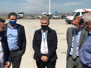 gonzalez y affronti llegan con anuncios para vaca muerta