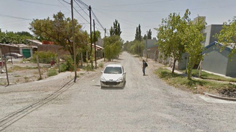 Los motochorros huyeron del lugar por los gritos de la adolescente.