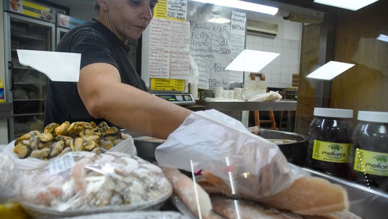 De cara a Semana Santa, las pescaderías muestran preocupación por no poder aprovechar una de sus mejores épocas. De cara a Semana Santa, las pescaderías muestran preocupación por no poder aprovechar una de sus mejores épocas.