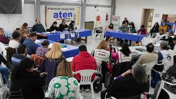¿sigue el paro docente en neuquen? el plenario de aten define las medidas ¿sigue el paro docente en neuquen? el plenario de aten define las medidas