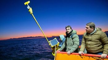 rawson: instalaron una boya oceanografica para anticipar las marejadas que destruyen la costa rawson: instalaron una boya oceanografica para anticipar las marejadas que destruyen la costa