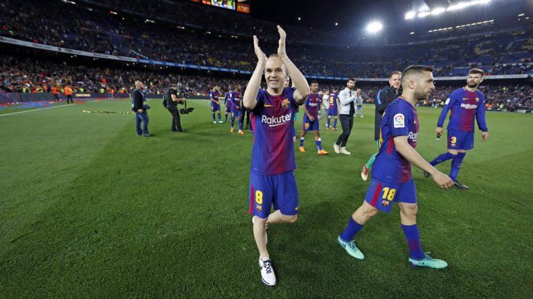 Iniesta se despidió del Barcelona con una victoria