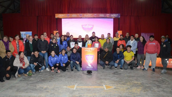 presentan a toda orquesta la liga municipal de futbol infantil presentan a toda orquesta la liga municipal de futbol infantil