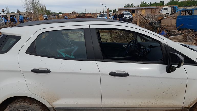 No solo robaron una camioneta, también se llevaron dos bicicletas