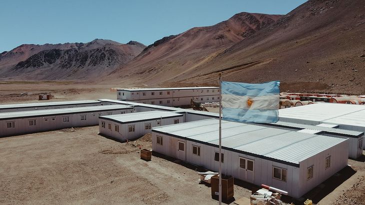 Los Azules proyecta 205.000 t de cátodos de cobre anuales con costos C1 de 1,71 USD/lb. Los Azules proyecta 205.000 t de cátodos de cobre anuales con costos C1 de 1,71 USD/lb.