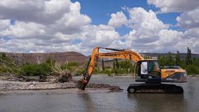 Neuquén definió su política hídrica como eje estratégico para la crisis. | LM Neuquen Neuquén definió su política hídrica como eje estratégico para la crisis.
