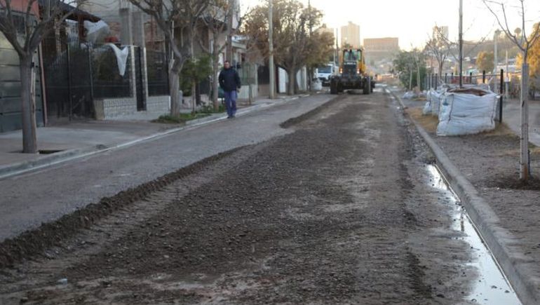 Pavimentarán 60 cuadras en dos barrios capitalinos