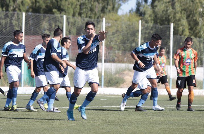 Triunfazo de La Amistad puso la zona al rojo vivo.