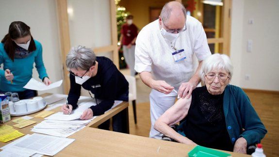Internas en Europa por vacunas