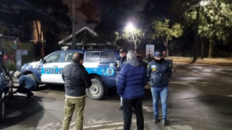 La víctima fue obligada a preparar dosis de cocaína para una banda narco que la mantuvo cautiva durante dos semanas. | LM Neuquen La víctima fue obligada a preparar dosis de cocaína para una banda narco que la mantuvo cautiva durante dos semanas.