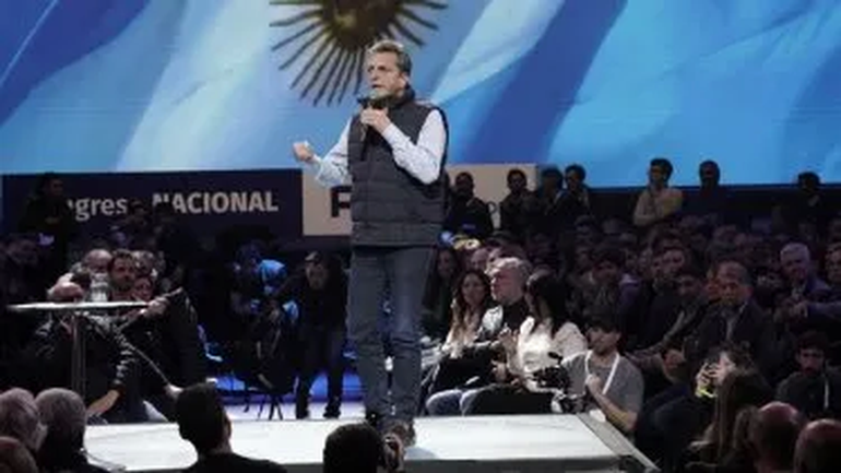 Sergio Massa, ayer en el acto del Frente Renovador. Sergio Massa, ayer en el acto del Frente Renovador.