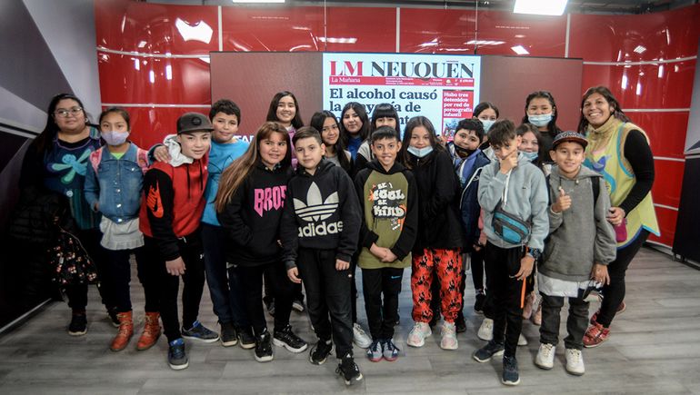Estudiantes de sexto grado de la Escuela 362 visitaron la redacción de LMN