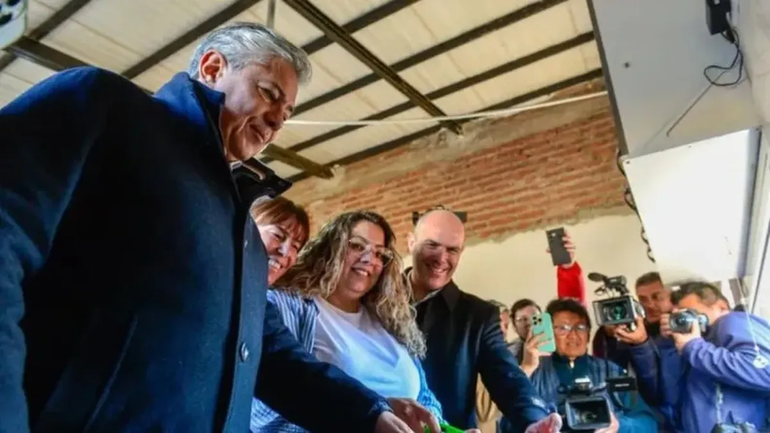 Más vecinos se suman a la red de gas en Centenario