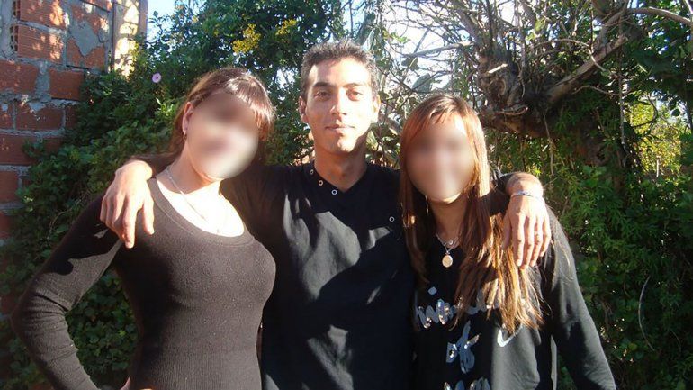 Liberan a la madre que ahorcó a su pareja cuando abusaba de su hija