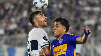 Boca enfrenta a Gimnasia en La Bombonera. Boca enfrenta a Gimnasia en La Bombonera.