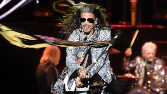 Más de 21 mil fanáticos vibraron con Aerosmith en Córdoba