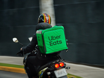 La apuesta se da en un contexto distinto al de su salida en 2020.