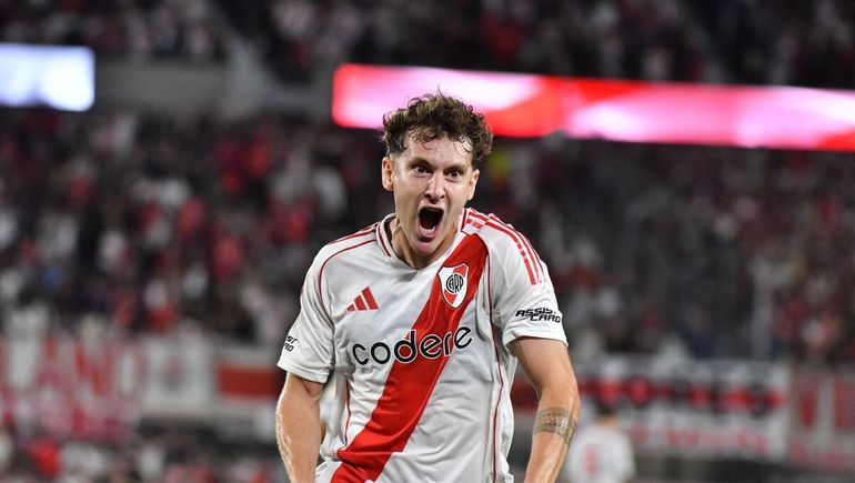 Un brillante River le ganó a Atlético Tucumán por 1-0 con un clima caliente en el Monumental
