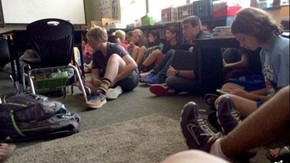 Un muerto y cinco heridos durante tiroteo en una escuela de EE.UU.