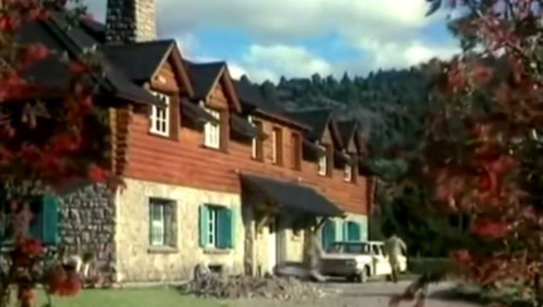 Intendencia del Parque Nacional Lanín en la película Fuego que filmó Armando Bo en 1969 con Isabel Sarli.