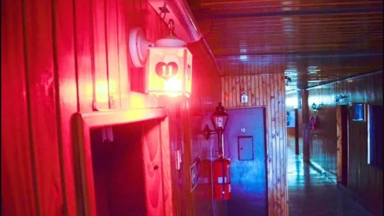 Tres efectivos de la Policía quedaron bajo investigación por un violento episodio. Foto: ilustrativa. | LM Neuquen Tres efectivos de la Policía quedaron bajo investigación por un violento episodio. Foto: ilustrativa.