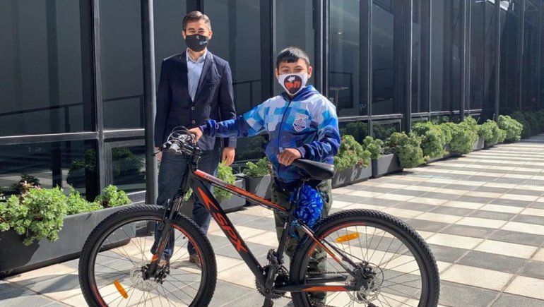 Feliz sorpresa para el nene que donó sus ahorros