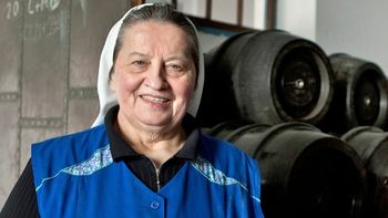Sobre su postura: Sor Doris, la última monja cervecera de Alemania, rechaza producir versiones sin alcohol. | LM Neuquen Sobre su postura: Sor Doris, la última monja cervecera de Alemania, rechaza producir versiones sin alcohol.