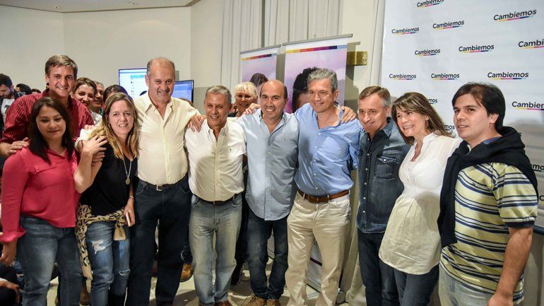 La militancia y los candidatos elegidos se reunieron al caer la noche el un hotel del centro de la ciudad. Hubo un festejo moderado.